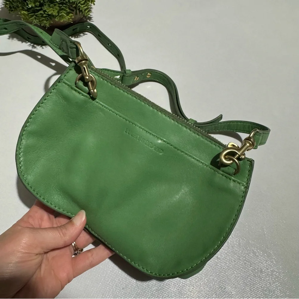 Lucky Brand Kian Lime‎ Green Chartreuse Leather Crossbody Bag Purse Western Boho